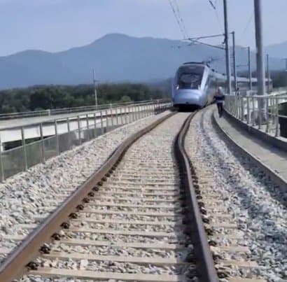 7be58776bcf06c8423edf3e7459c706458bdba76c79836584d424aa076e5a716ab1b2adf93a94bc8fa2e70f46a5cbd607ac96c